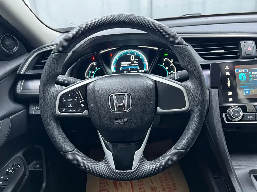 Honda Civic 2017 — фото 11