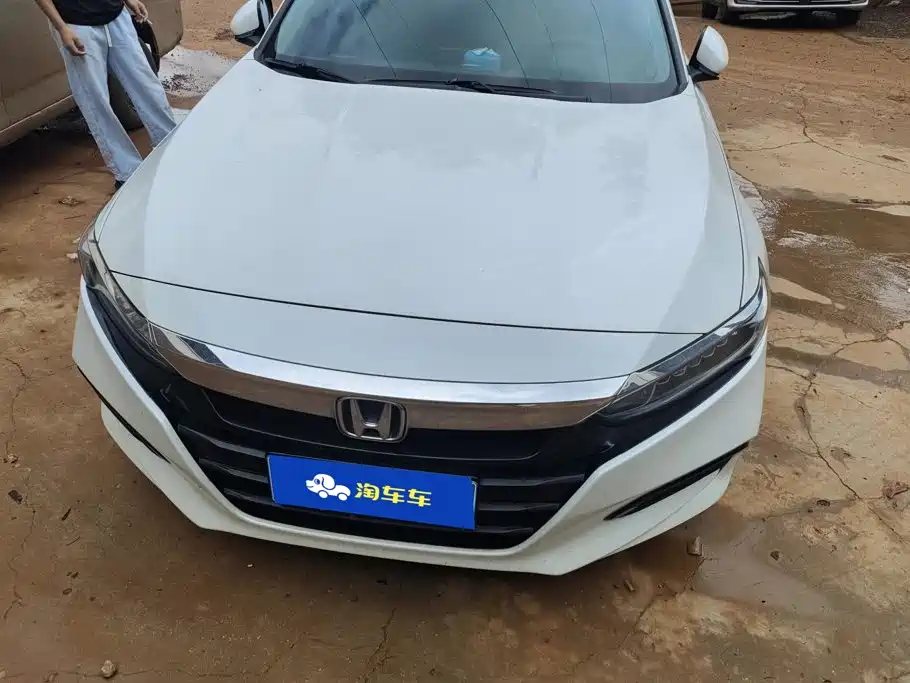 Honda Accord 2019 — фото 2