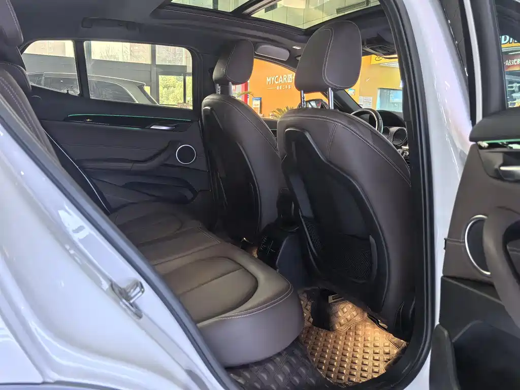 BMW X2 2020 — фото 13