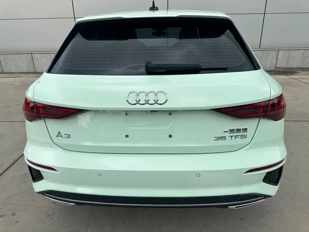 Audi A3 2023 — фото 16