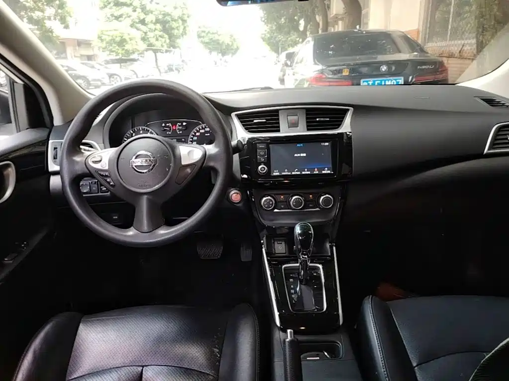 Nissan Sylphy 2017 — фото 10