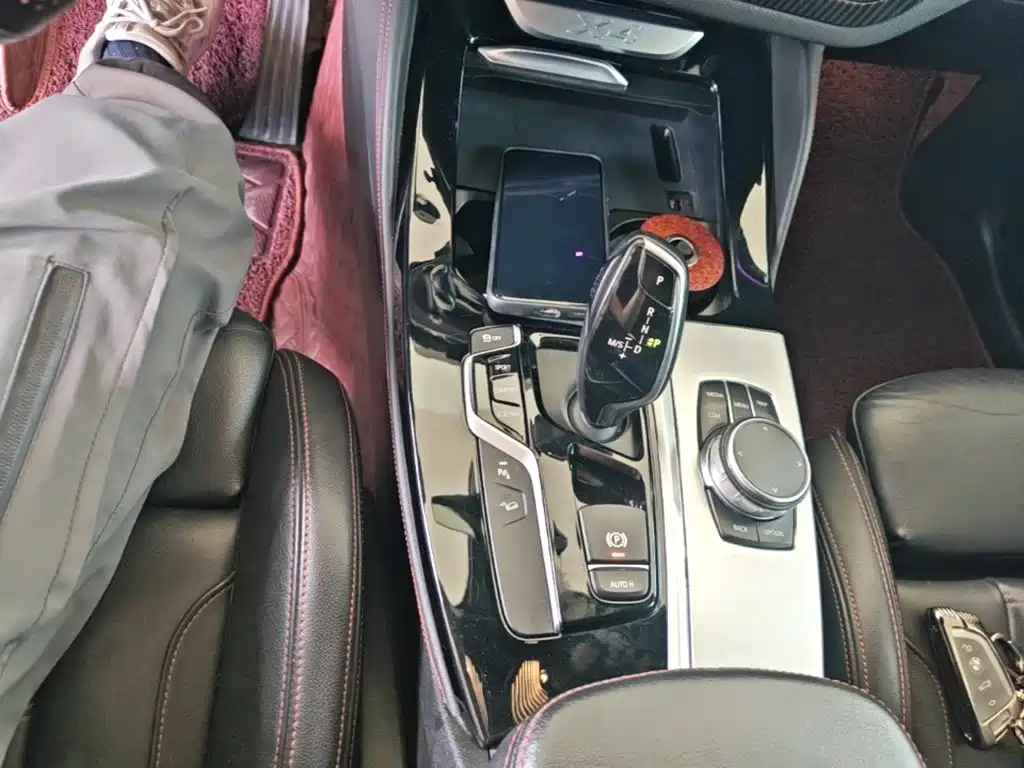 BMW X4 2018 — фото 10