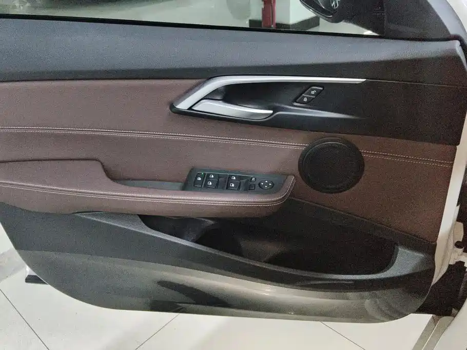 BMW 1 Series 2020