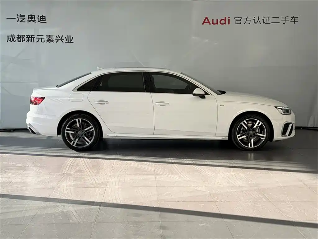 Audi A4L 2021 — фото 3