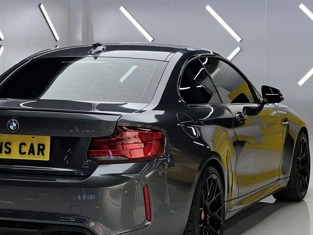 BMW M2 2017 — фото 32