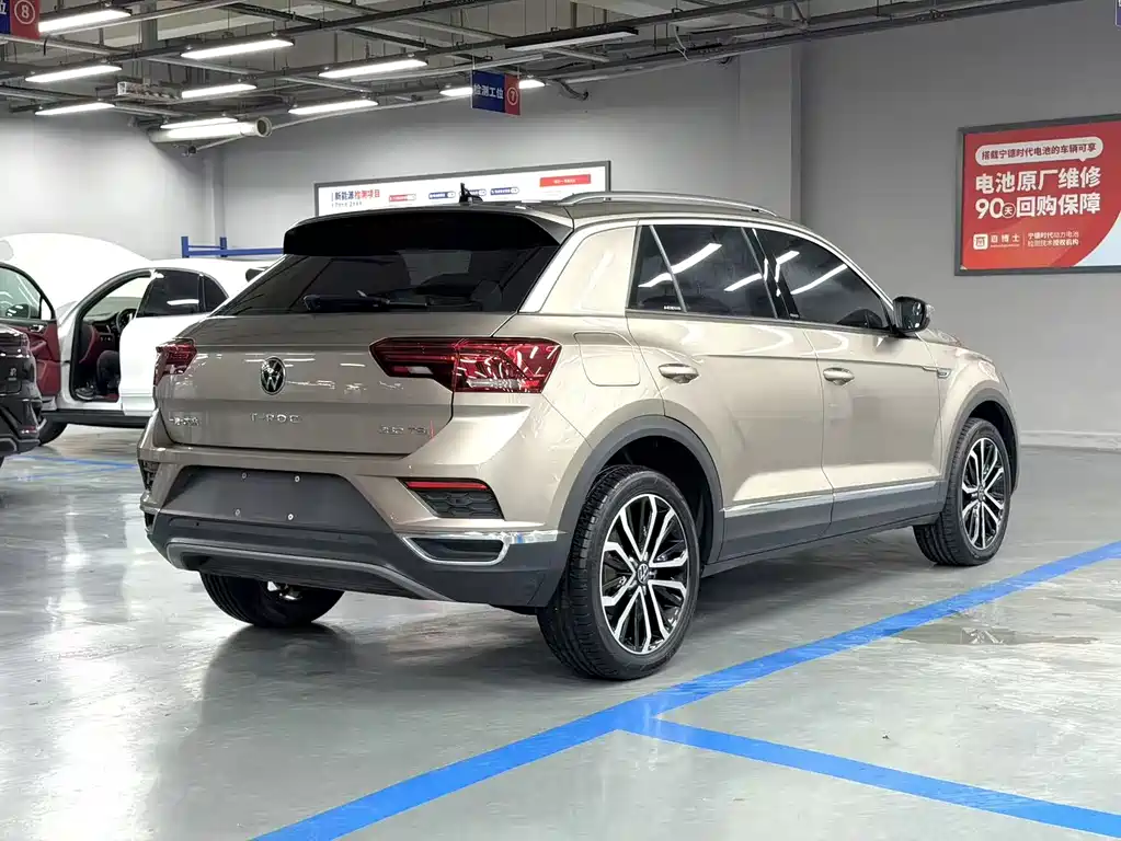 Volkswagen T-Roc 2022 — фото 11