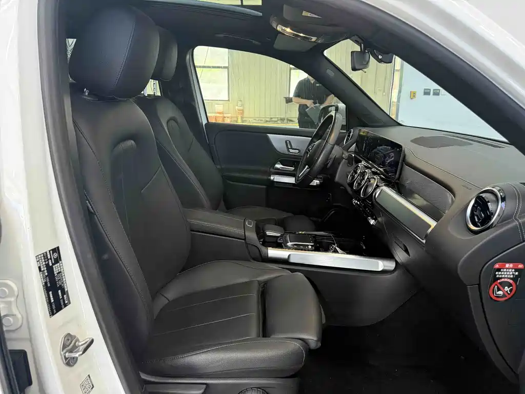 Mercedes-Benz GLB 2020 — фото 10