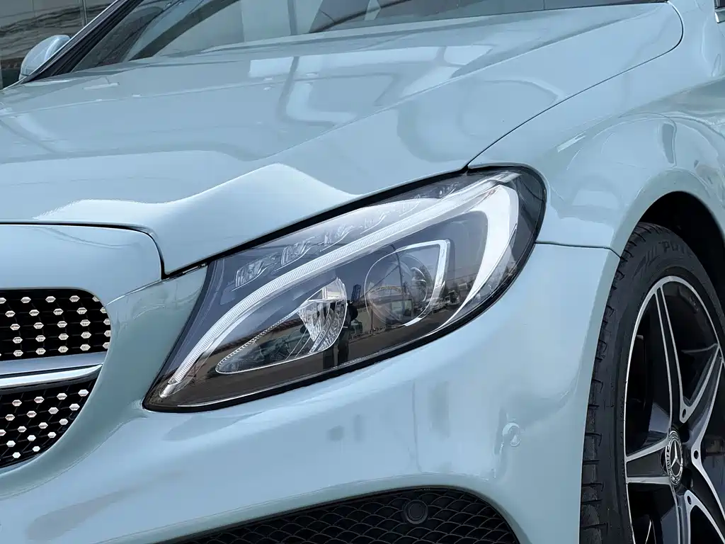 Mercedes-Benz C-Class 2017