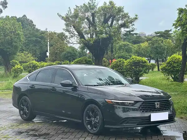 Honda Accord 2025