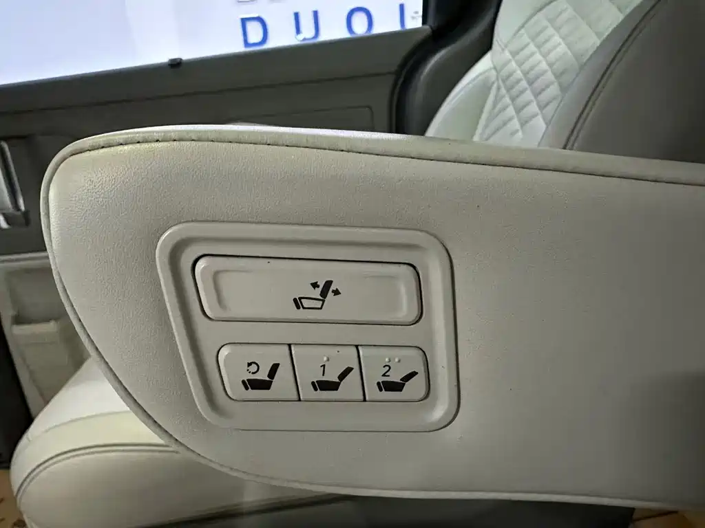 Hyundai Custo 2021 — фото 11