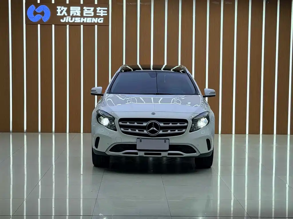 Mercedes-Benz GLA 2018