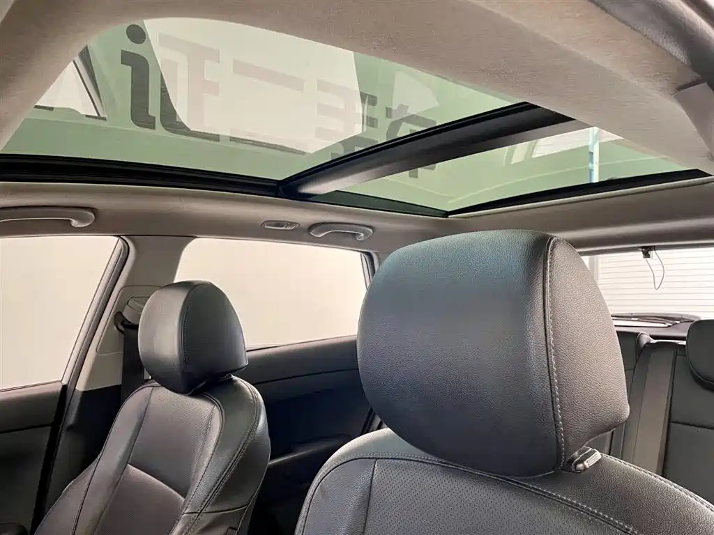 Kia KX3 2017 — фото 14