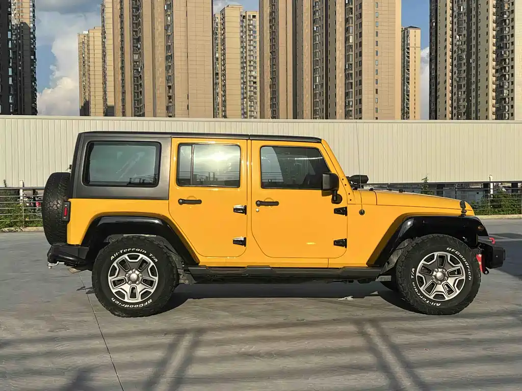 Jeep Wrangler 2013 — фото 4