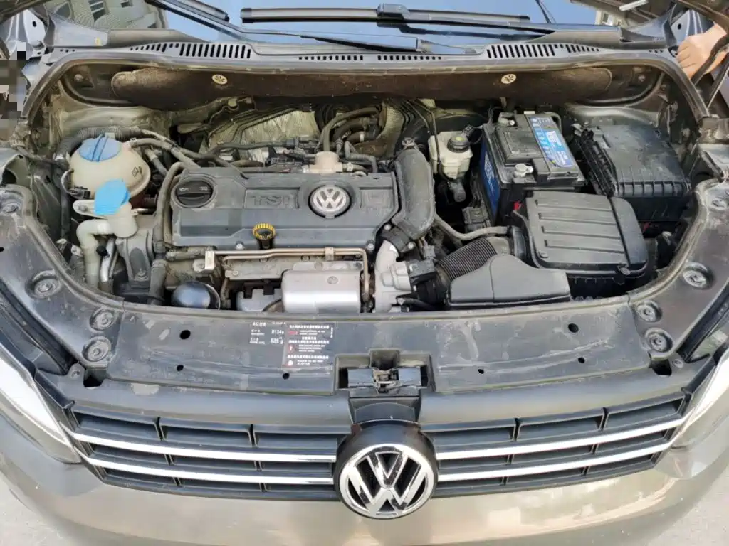 Volkswagen Touran 2015 — фото 11