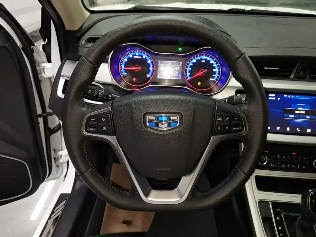 Geely Vision 2018 — фото 11