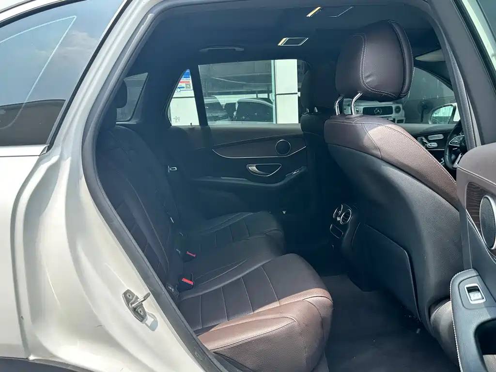 Mercedes-Benz GLC 2020 — фото 10
