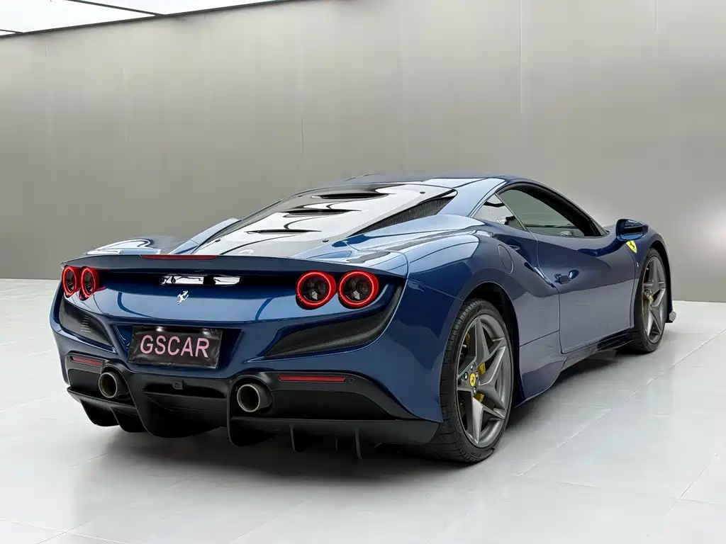 Ferrari F8 2021 — фото 6