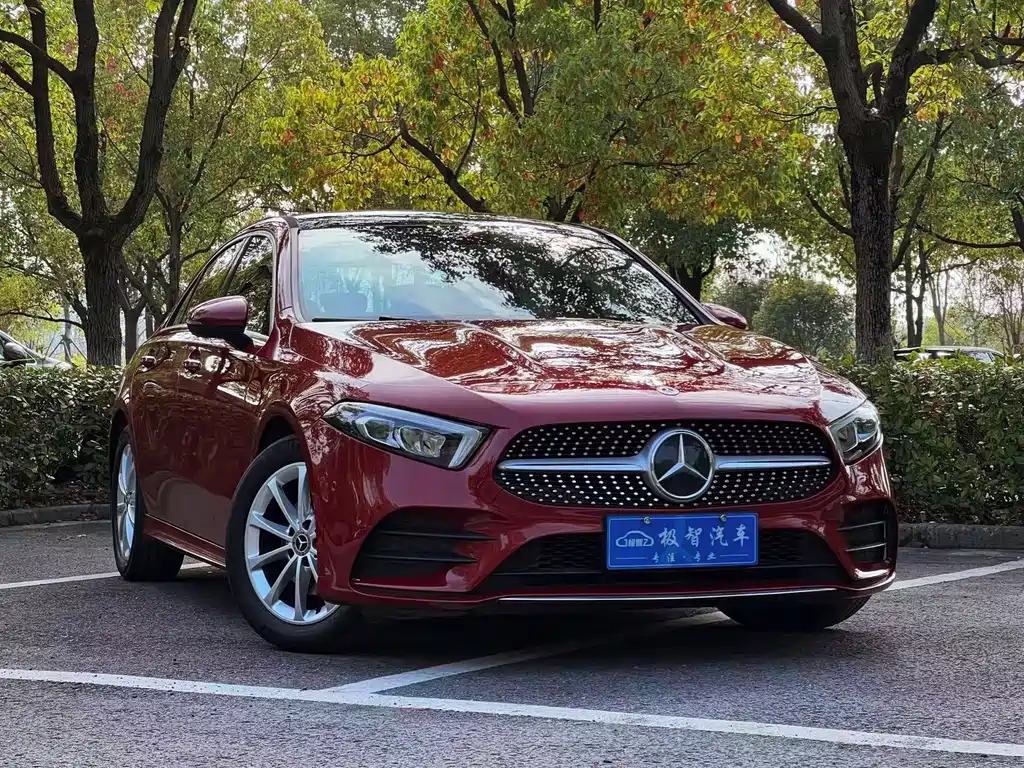 Mercedes-Benz A-Class 2020 — фото 9