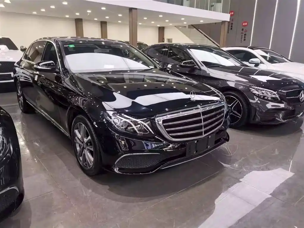 Mercedes-Benz E-Class 2016