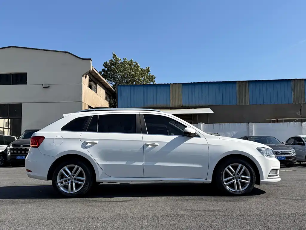 Volkswagen Gran Lavida 2019 — фото 16