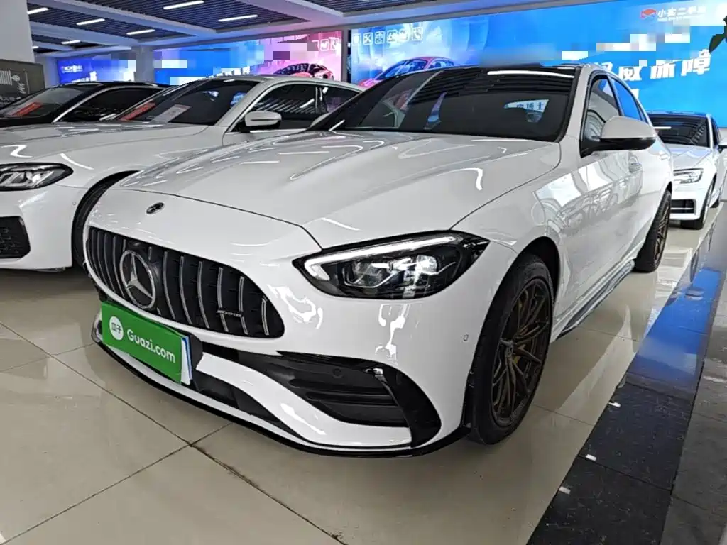 Mercedes-Benz C-Class 2024