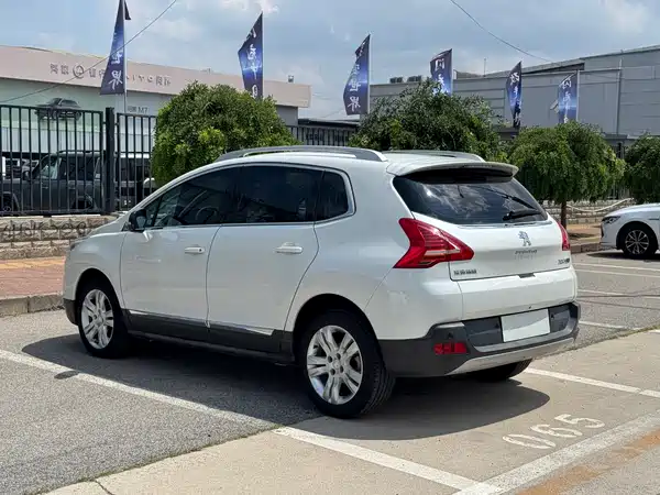 Peugeot 3008 2015