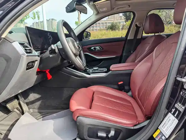 BMW i3 2023