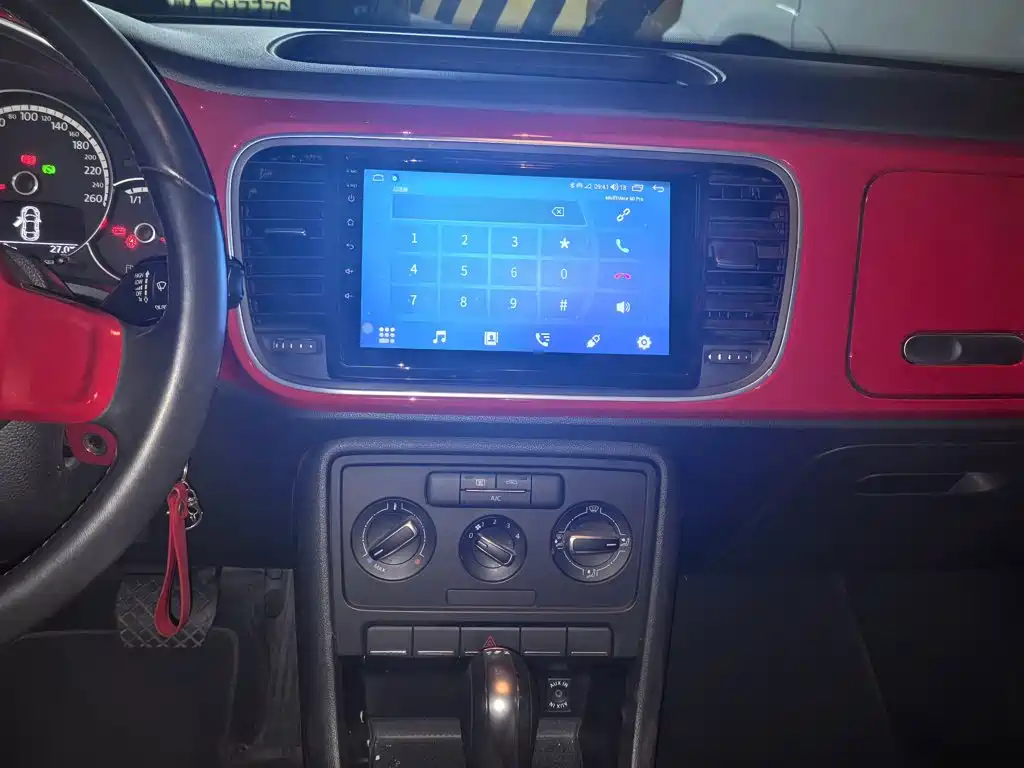 Volkswagen Beetle 2014