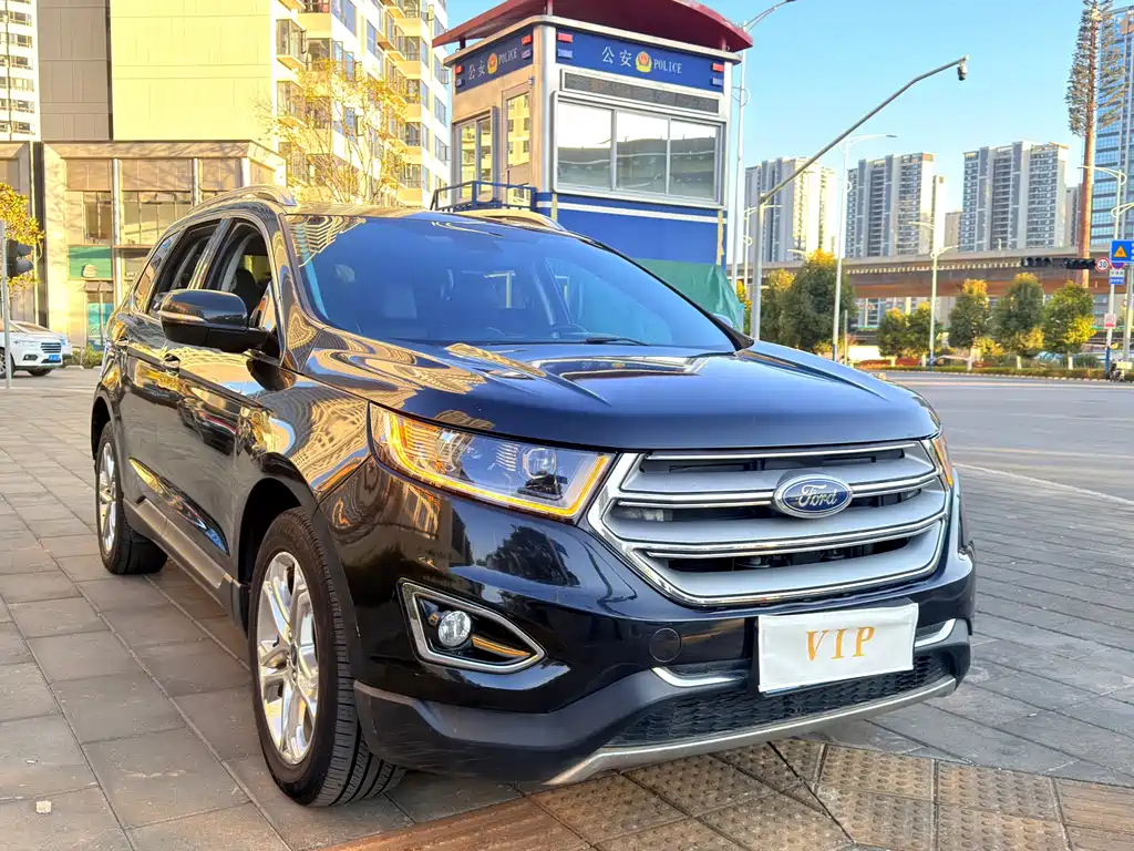 Ford Edge 2015 — фото 19