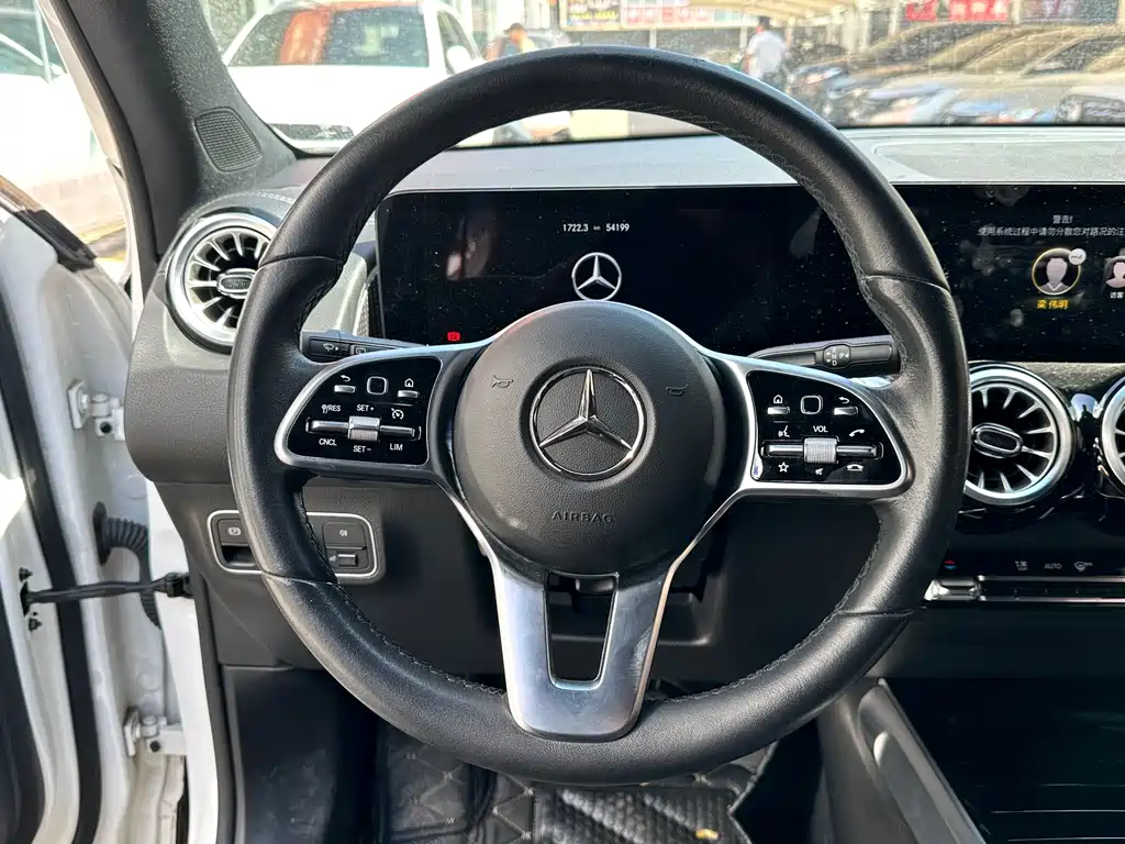 Mercedes-Benz GLB 2022 — фото 12
