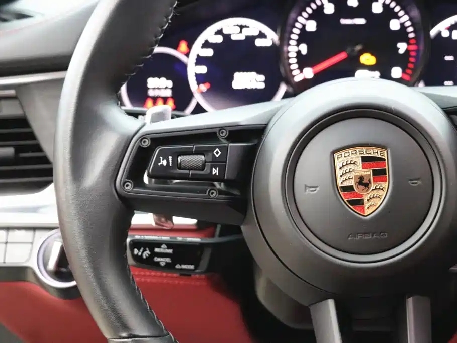 Porsche Panamera 2023 — фото 17