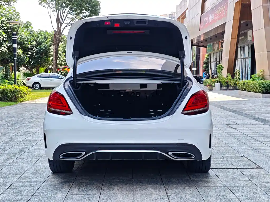 Mercedes-Benz C-Class 2021 — фото 13