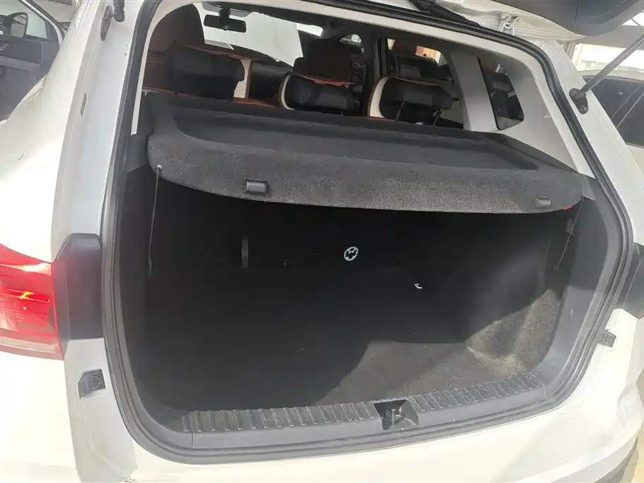 Volkswagen Tharu 2022