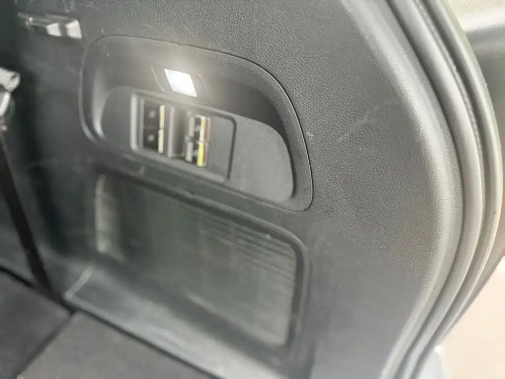 GAC Motor Trumpchi GS8 2023 — фото 15
