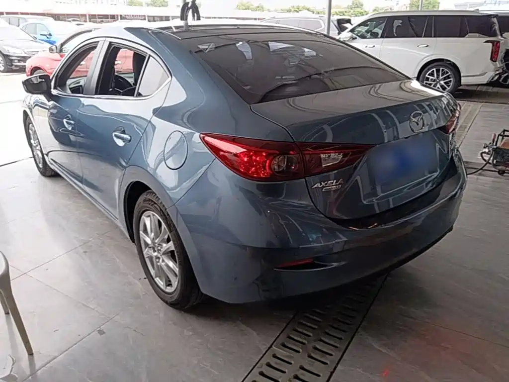 Mazda 3 Angkesela 2016
