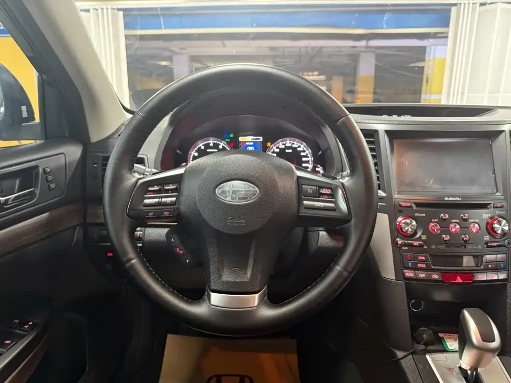 Subaru Outback 2014 — фото 14