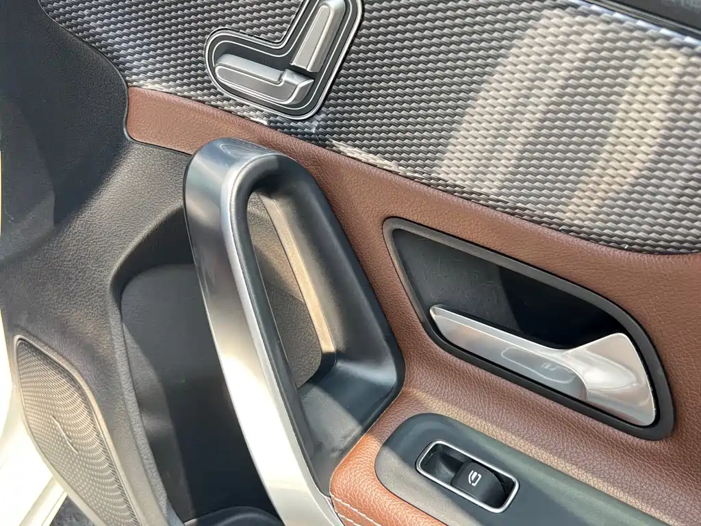 Mercedes-Benz A-Class 2019 — фото 35