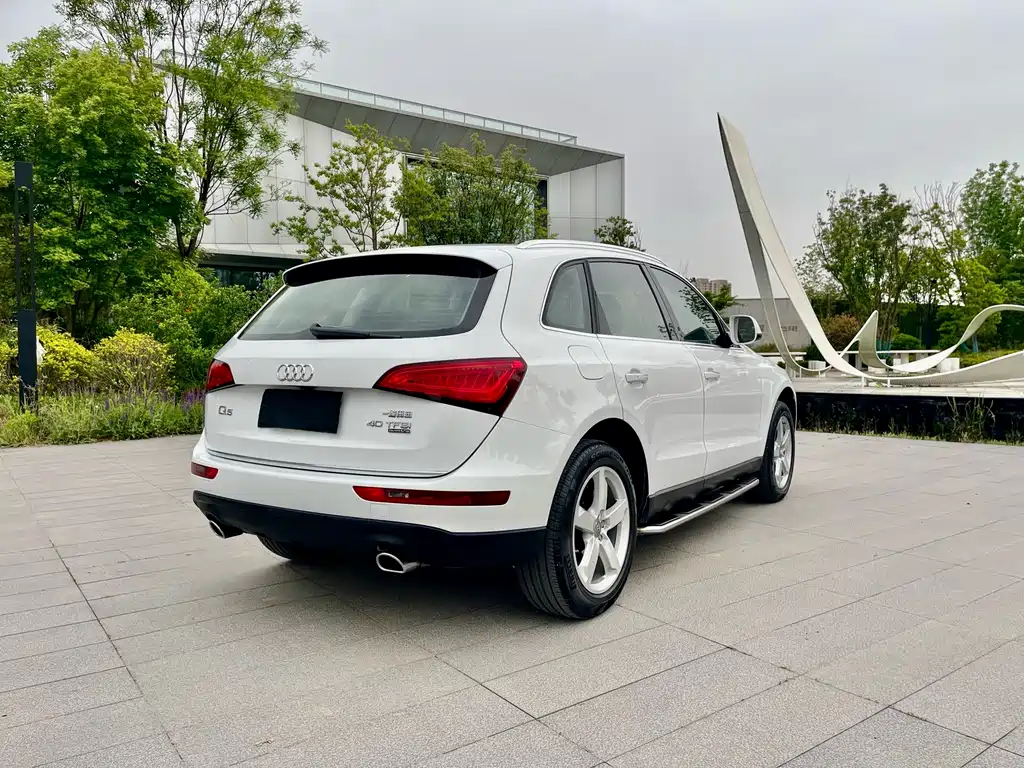 Audi Q5 2016 — фото 21