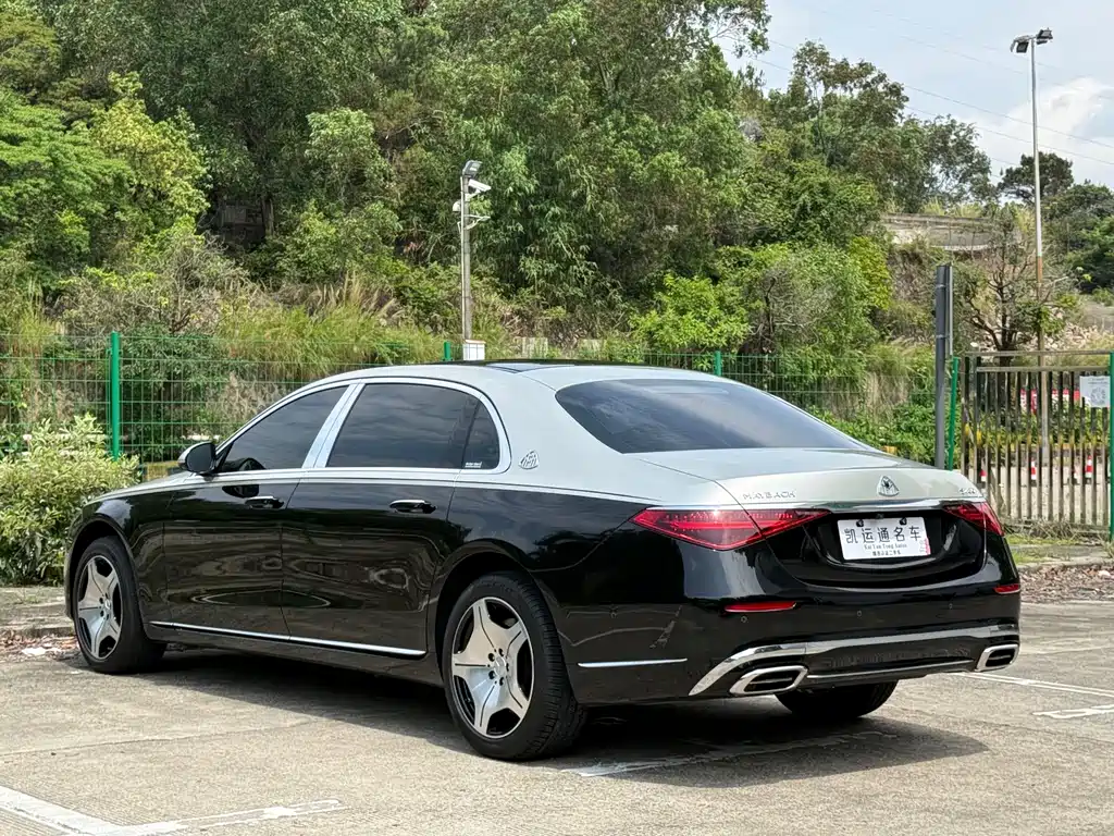 Mercedes-Benz Maybach S-Class 2021 — фото 13