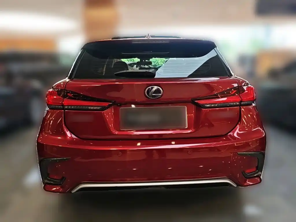 Lexus CT 2019 — фото 10