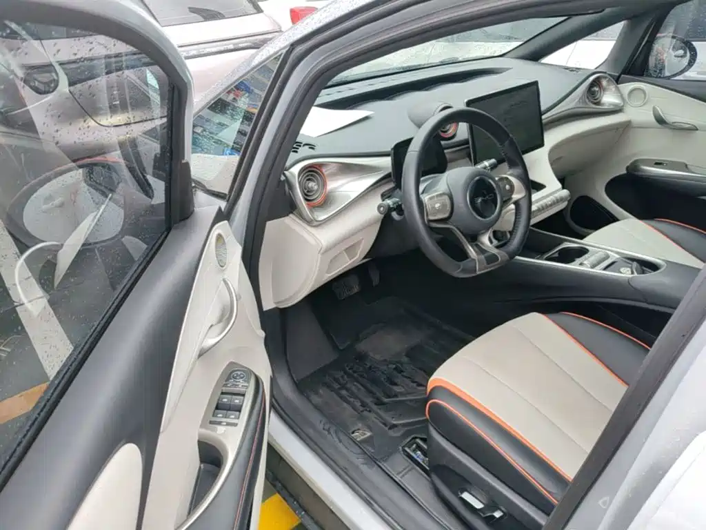 BYD Dolphin 2022 — фото 16