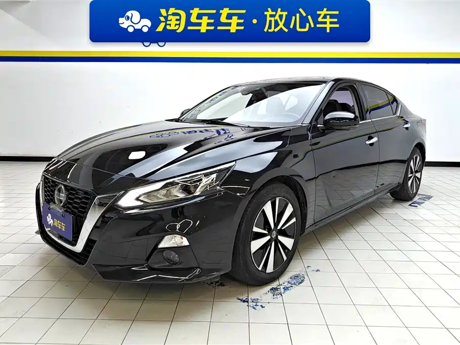 Nissan Teana 2021 — фото 1