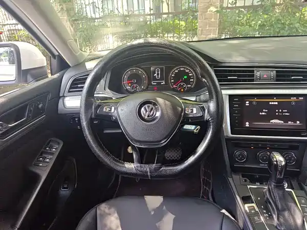 Volkswagen Lamando 2021