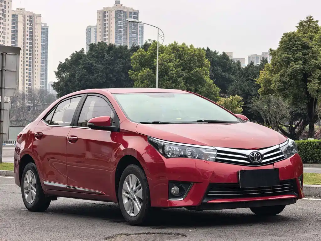 Toyota Corolla 2016 — фото 3