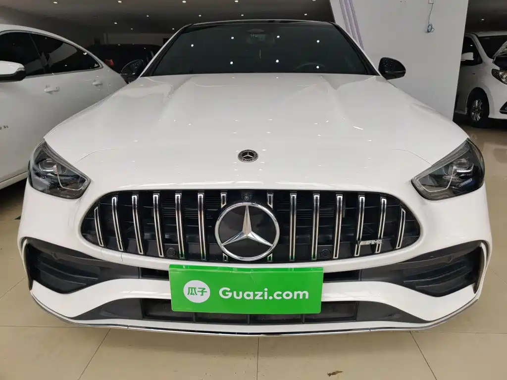 Mercedes-Benz C-Class 2025