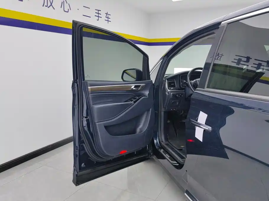 GAC Trumpchi M8 2022 — фото 7