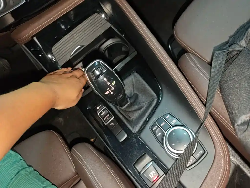 BMW X2 2021 — фото 14