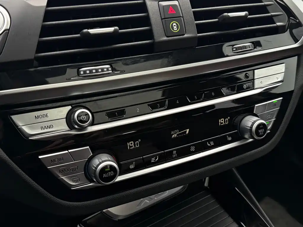 BMW X3 2020 — фото 18