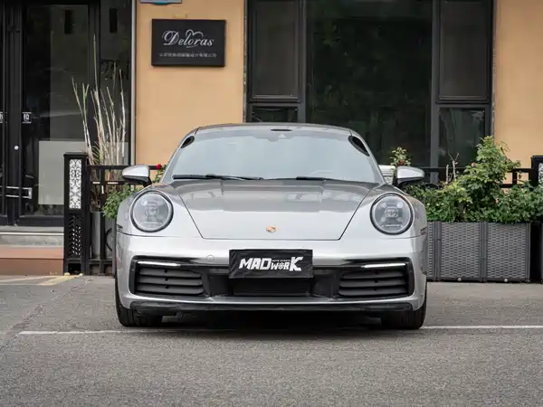 Porsche 911 2022