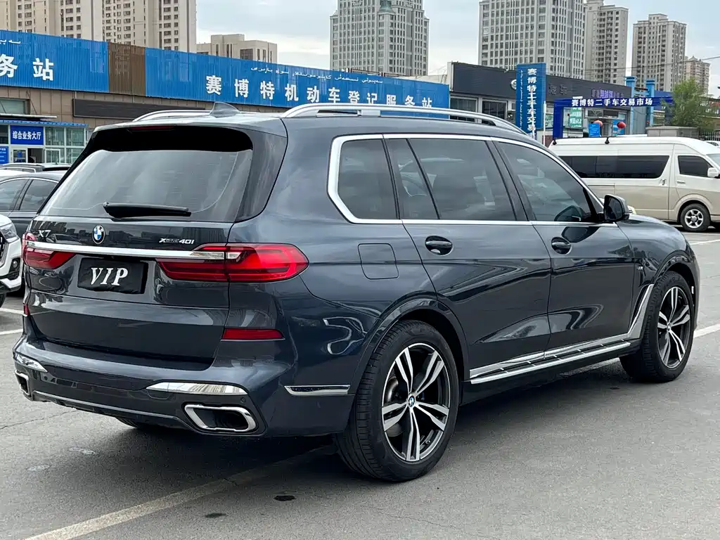 BMW X7 2022 — фото 9